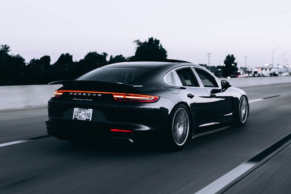 Executive Sedan for Edgewater to O'Hare Airport